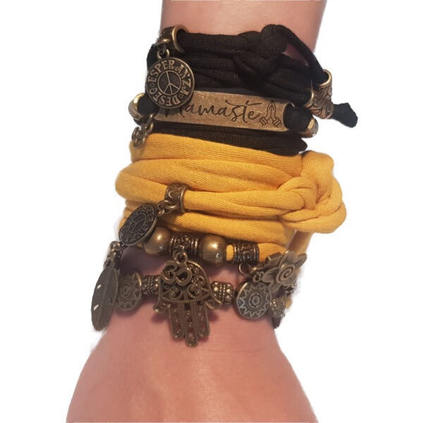 Ganesha Namaste dubbele wikkelarmband (oker/zwart)