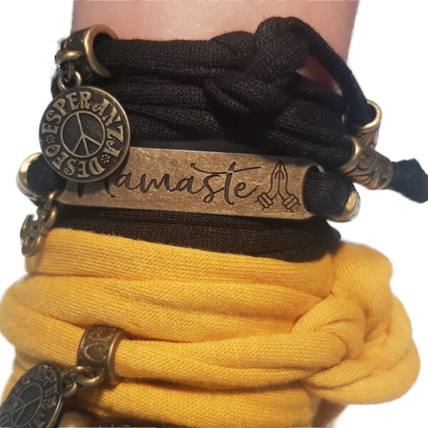 Ganesha Namaste dubbele wikkelarmband (oker/zwart)