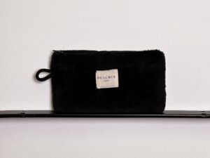 NOIR mini beauty bag