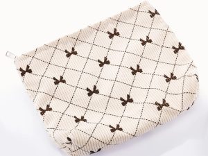 Strikjes make-up etui (beige)