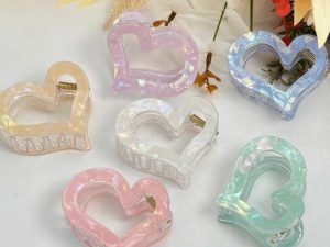 Hartvormige haarclips